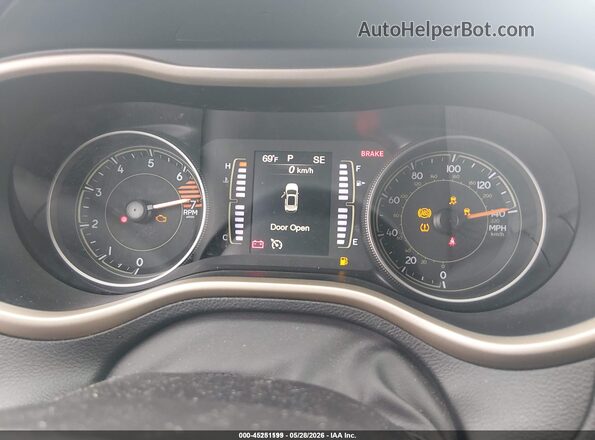 1C4PJMCB7JD528547 2018 JEEP CHEROKEE Black უკანა სავარძლების ხედი