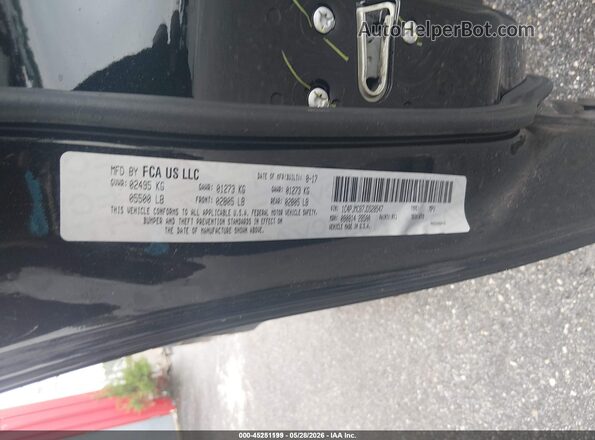 1C4PJMCB7JD528547 2018 JEEP CHEROKEE Black ძრავის განყოფილების ხედი