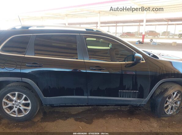 1C4PJMCB7JD528824 2018 JEEP CHEROKEE Black Սալոնի հետևի տեսք