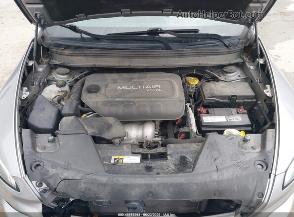 1C4PJMCB7JD580986 2018 JEEP CHEROKEE Silver უკანა ხედი