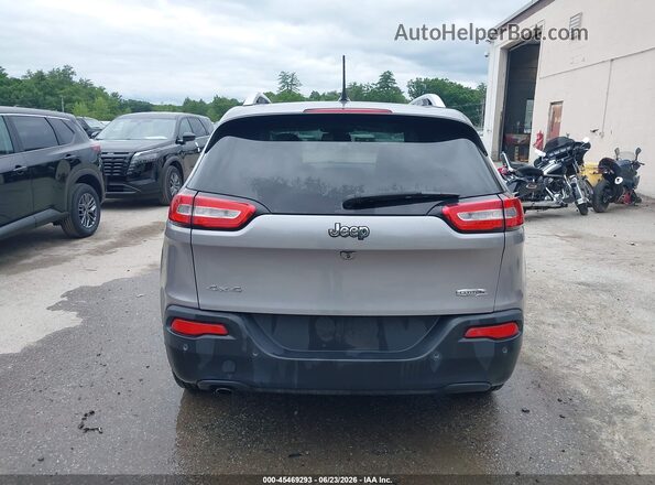 1C4PJMCB7JD580986 2018 JEEP CHEROKEE Silver 