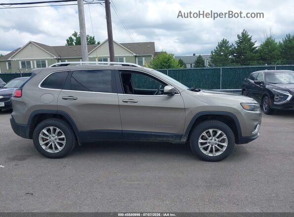 1C4PJMCB7KD449476 2019 JEEP CHEROKEE Brown Rear interior view