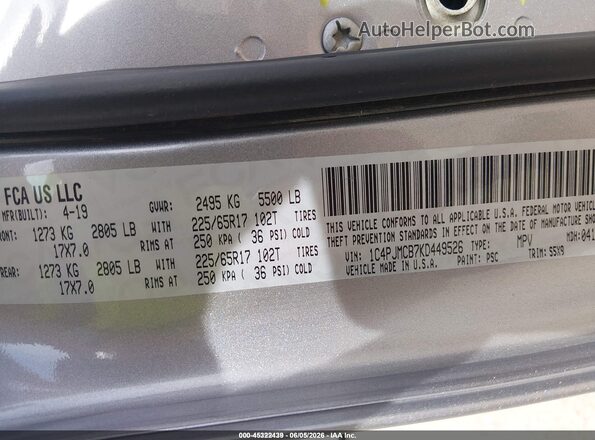 1C4PJMCB7KD449526 2019 JEEP CHEROKEE Gray ძრავის განყოფილების ხედი
