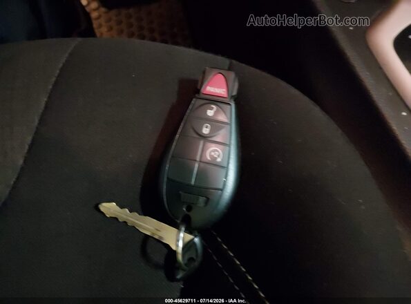 1C4PJMCB8GW148338 2016 JEEP CHEROKEE Red Dashboard view