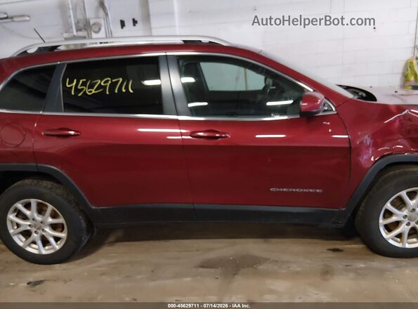1C4PJMCB8GW148338 2016 JEEP CHEROKEE Red Rear interior view