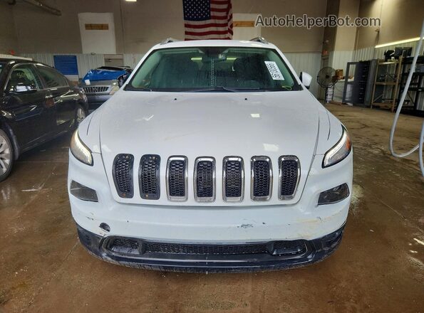 1C4PJMCB8GW153037 2016 JEEP CHEROKEE White Вид спереду