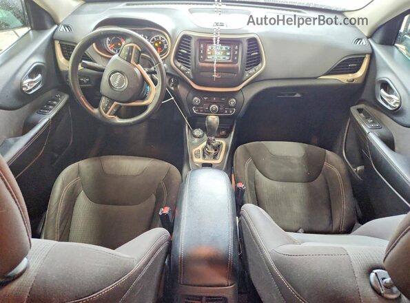 1C4PJMCB8GW153037 2016 JEEP CHEROKEE White Вид панелі приладів