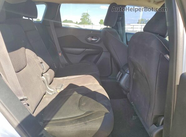 1C4PJMCB8GW334557 2016 JEEP CHEROKEE Белый Вид задней части салона