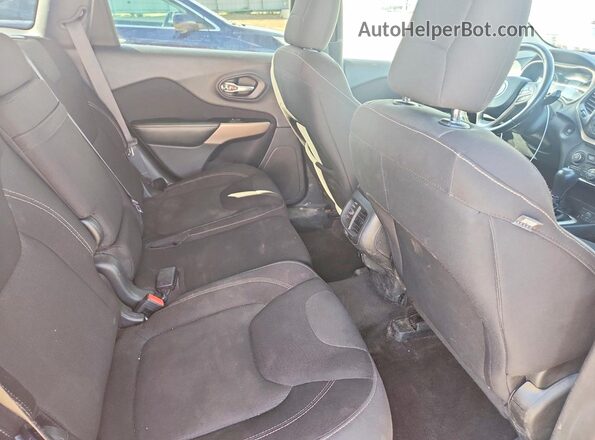 1C4PJMCB8HD230051 2017 JEEP CHEROKEE Red Vista interior trasera