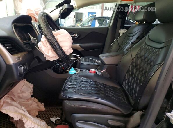1C4PJMCB8HW657511 2017 JEEP CHEROKEE Black Սալոնի դիմացի տեսք