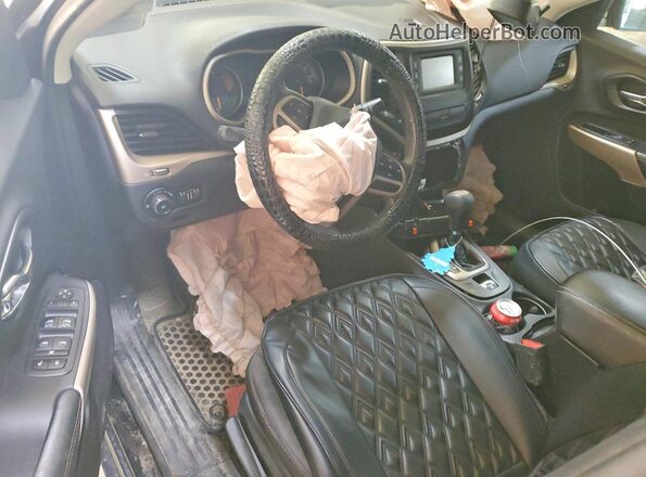 1C4PJMCB8HW657511 2017 JEEP CHEROKEE Black Առջևի վահանակի տեսք