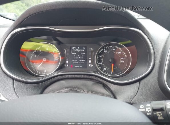1C4PJMCB8KD450927 2019 JEEP CHEROKEE White Vista de los asientos traseros