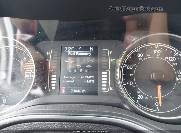 1C4PJMCB8KD450927 2019 JEEP CHEROKEE White 