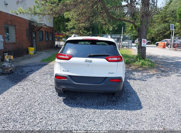1C4PJMCB9JD528517 2018 JEEP CHEROKEE White 