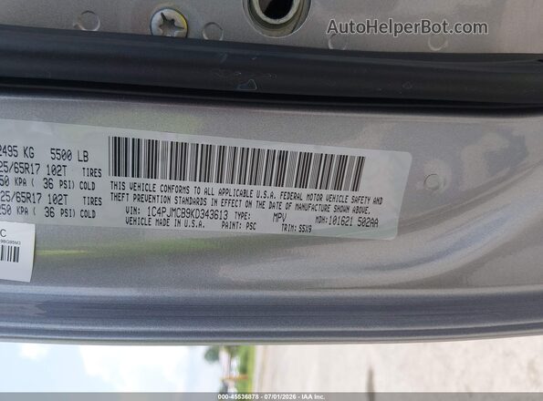 1C4PJMCB9KD343613 2019 JEEP CHEROKEE Silver ძრავის განყოფილების ხედი