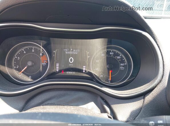 1C4PJMCB9KD449477 2019 JEEP CHEROKEE Brown Вид задніх сидінь