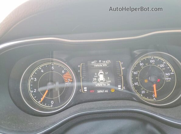 1C4PJMCB9LD550486 2020 JEEP CHEROKEE Белый Вид щитка приборов