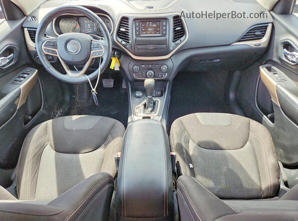 1C4PJMCBXHW614871 2017 JEEP CHEROKEE Red Dashboard view