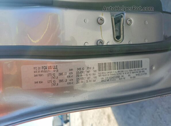 1C4PJMCBXKD122585 2019 JEEP CHEROKEE Silver Widok naklejki z numerem VIN