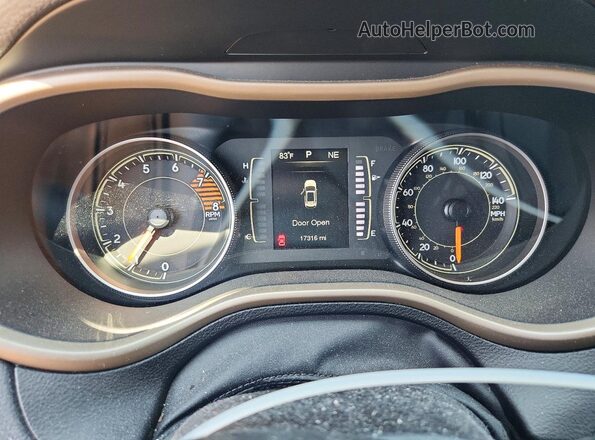 1C4PJMCS0GW215563 2016 JEEP CHEROKEE Черный Вид щитка приборов