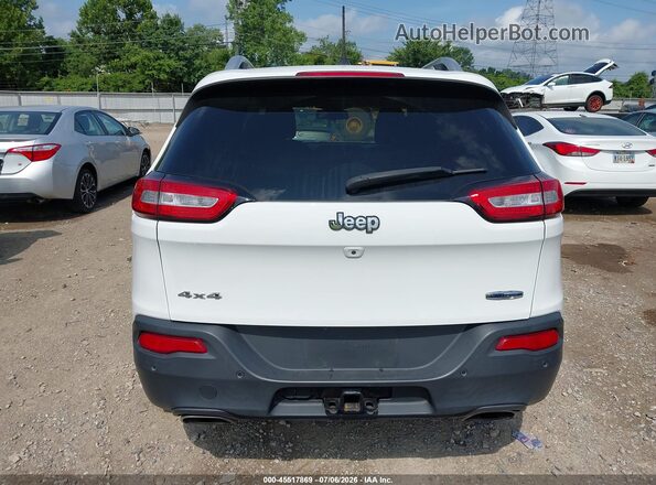 1C4PJMCS1HW563292 2017 JEEP CHEROKEE White 