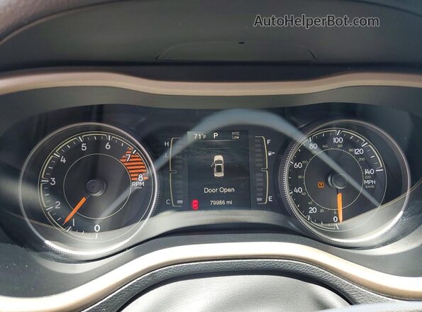 1C4PJMCS1HW637911 2017 JEEP CHEROKEE Gray Instrument cluster view