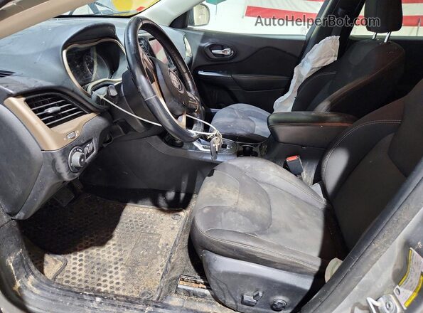1C4PJMCS4GW131858 2016 JEEP CHEROKEE Silver Widok wnętrza z przodu