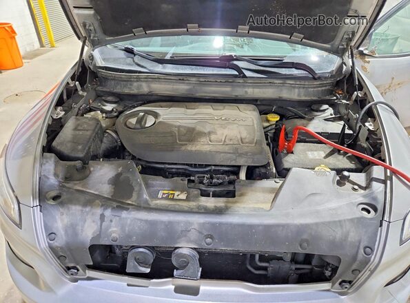1C4PJMCS4GW131858 2016 JEEP CHEROKEE Silver Widok komory silnika