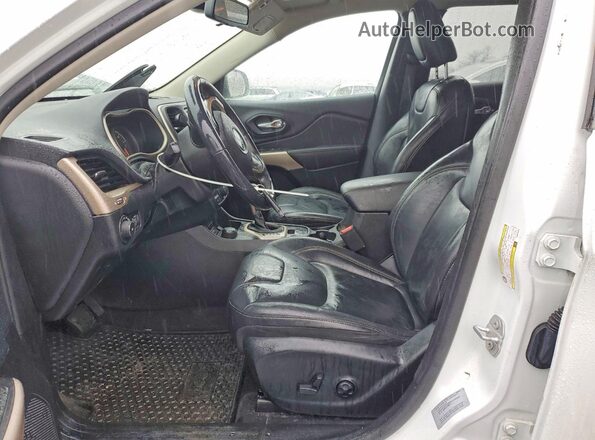 1C4PJMCS4HW575470 2017 JEEP CHEROKEE White წინა სალონის ხედი