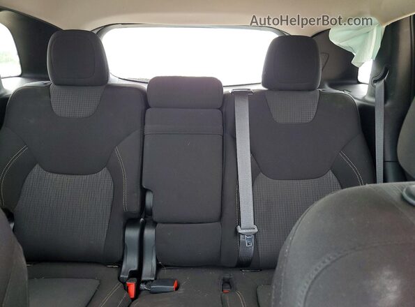 1C4PJMCS4HW651902 2017 JEEP CHEROKEE Gray Vista de los asientos traseros