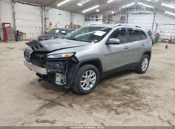 1C4PJMCS5HW570830 2017 JEEP CHEROKEE Silver Առջևի ձախ երեք քառորդ տեսարան