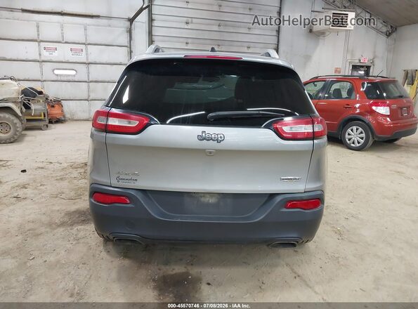 1C4PJMCS5HW570830 2017 JEEP CHEROKEE Silver 