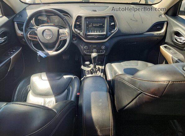 1C4PJMCS6HW634339 2017 JEEP CHEROKEE Silver წინა პანელის ხედი