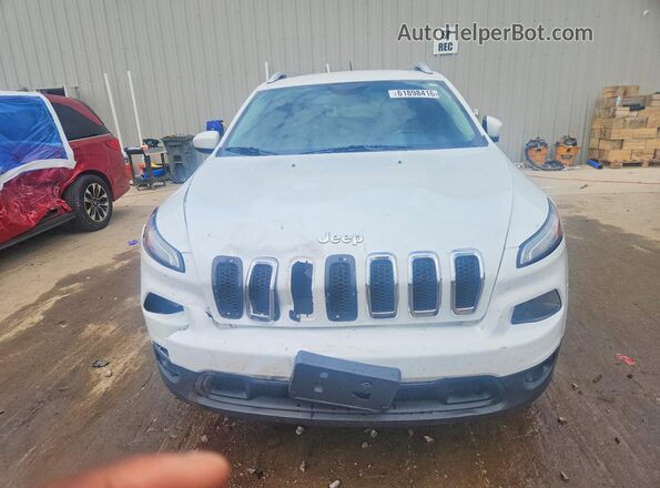 1C4PJMCS7HW618411 2017 JEEP CHEROKEE White Front view