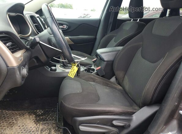 1C4PJMCS8HD228123 2017 JEEP CHEROKEE Gray Vista interior delantera