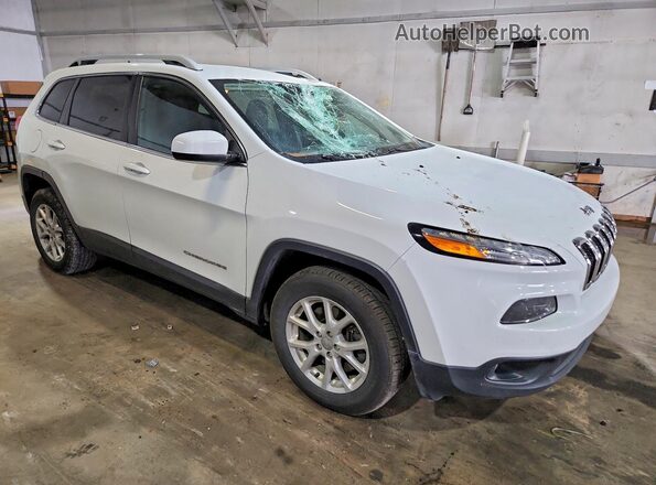 1C4PJMCS9GW123691 2016 JEEP CHEROKEE White Front right
