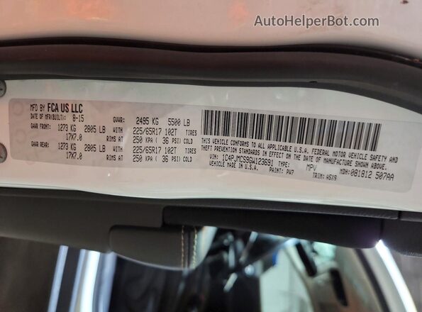 1C4PJMCS9GW123691 2016 JEEP CHEROKEE White Engine compartment view