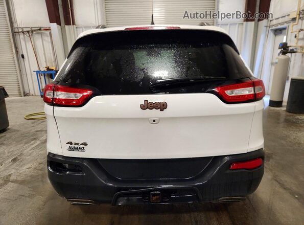 1C4PJMCS9GW286213 2016 JEEP CHEROKEE White Widok z tyłu