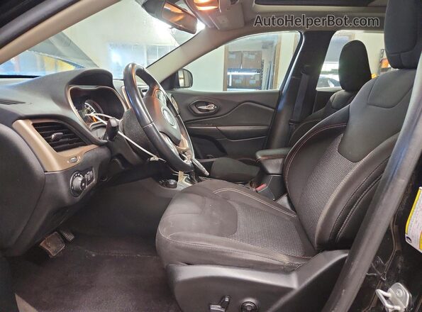 1C4PJMCS9HW530993 2017 JEEP CHEROKEE Black Vista interior delantera
