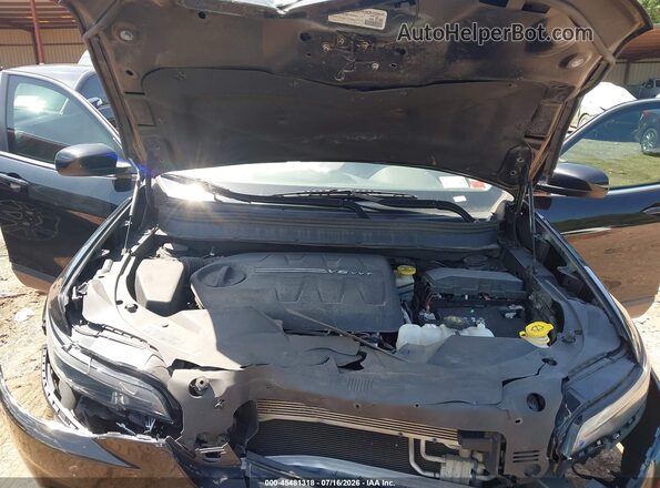 1C4PJMCX2KD216598 2019 JEEP CHEROKEE Black უკანა ხედი