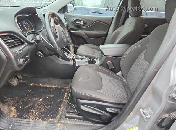 1C4PJMCX2KD363651 2019 JEEP CHEROKEE Silver Vista interior delantera