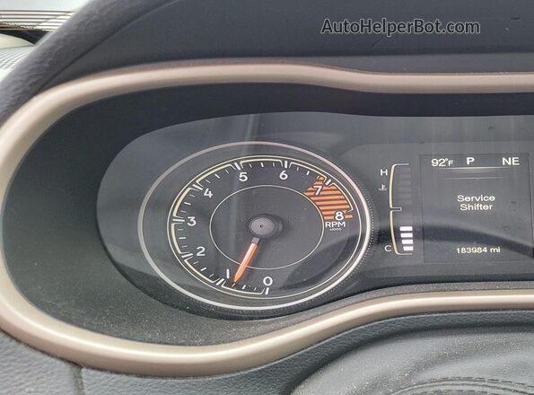 1C4PJMCX3JD586893 2018 JEEP CHEROKEE Gray უკანა სავარძლების ხედი