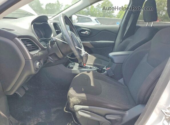 1C4PJMCX3KD337740 2019 JEEP CHEROKEE White Front interior view