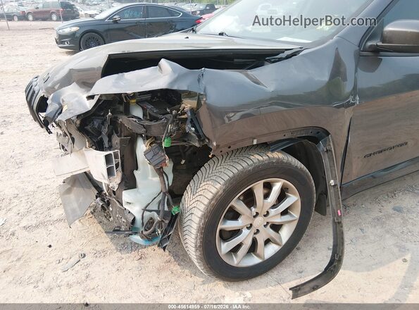 1C4PJMCX4JD600560 2018 JEEP CHEROKEE Серый Вид спереди