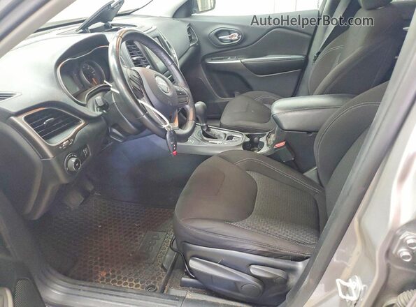1C4PJMCX5KD281431 2019 JEEP CHEROKEE Silver Սալոնի դիմացի տեսք