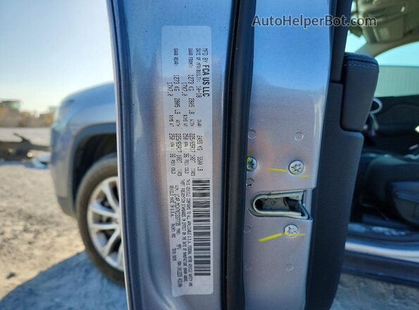 1C4PJMCX7KD337739 2019 JEEP CHEROKEE Silver Vista de la etiqueta del VIN