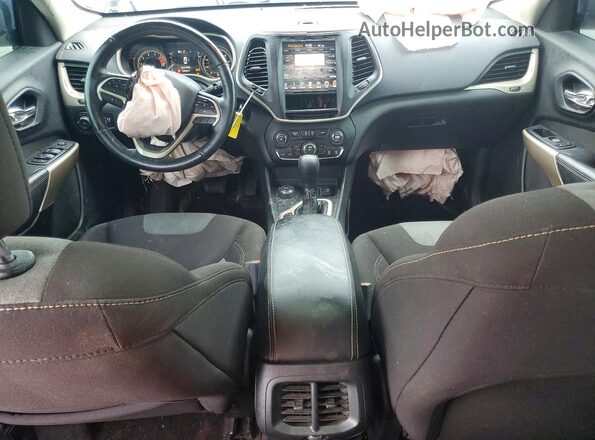 1C4PJMCX9JD588678 2018 JEEP CHEROKEE Gray Dashboard view