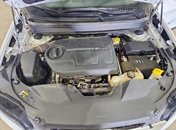 1C4PJMCX9ND550633 2022 JEEP CHEROKEE Белый Вид подкапотного пространства