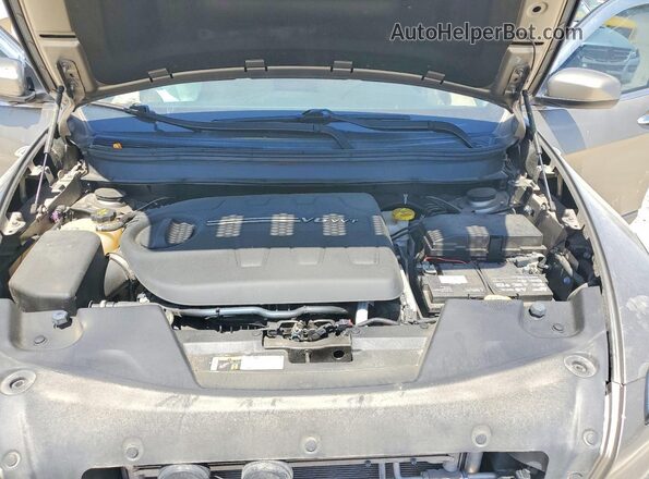 1C4PJMCXXJD582372 2018 JEEP CHEROKEE Gray Vista del compartimento del motor