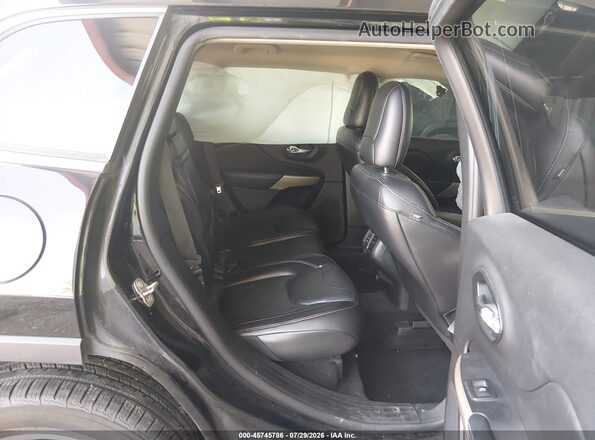 1C4PJMDB4HW665250 2017 JEEP CHEROKEE Black Widok naklejki z numerem VIN